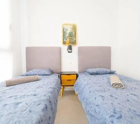 Yourspain 2024 S211b Torrevieja